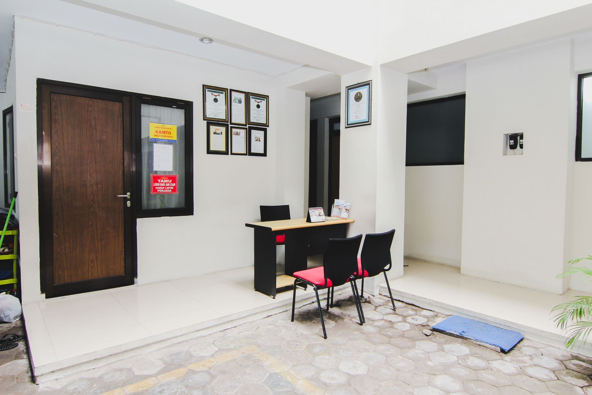 D'Paragon Seturan 3 Maguwo Экстерьер фото
